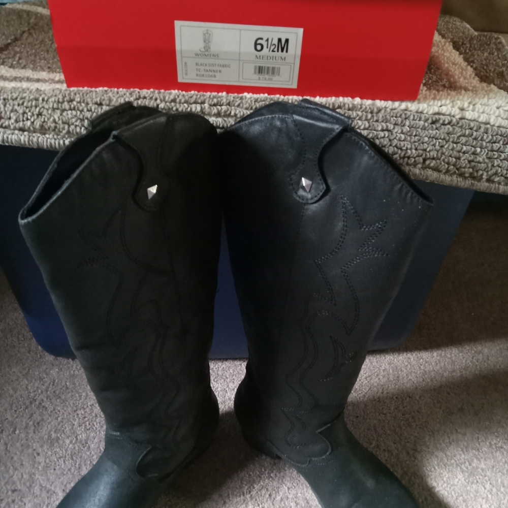 Ladies western boots, black